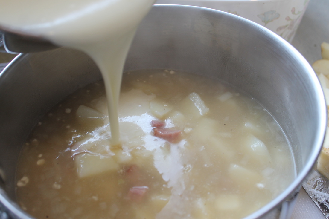 AMAZING Ham & Potato Soup