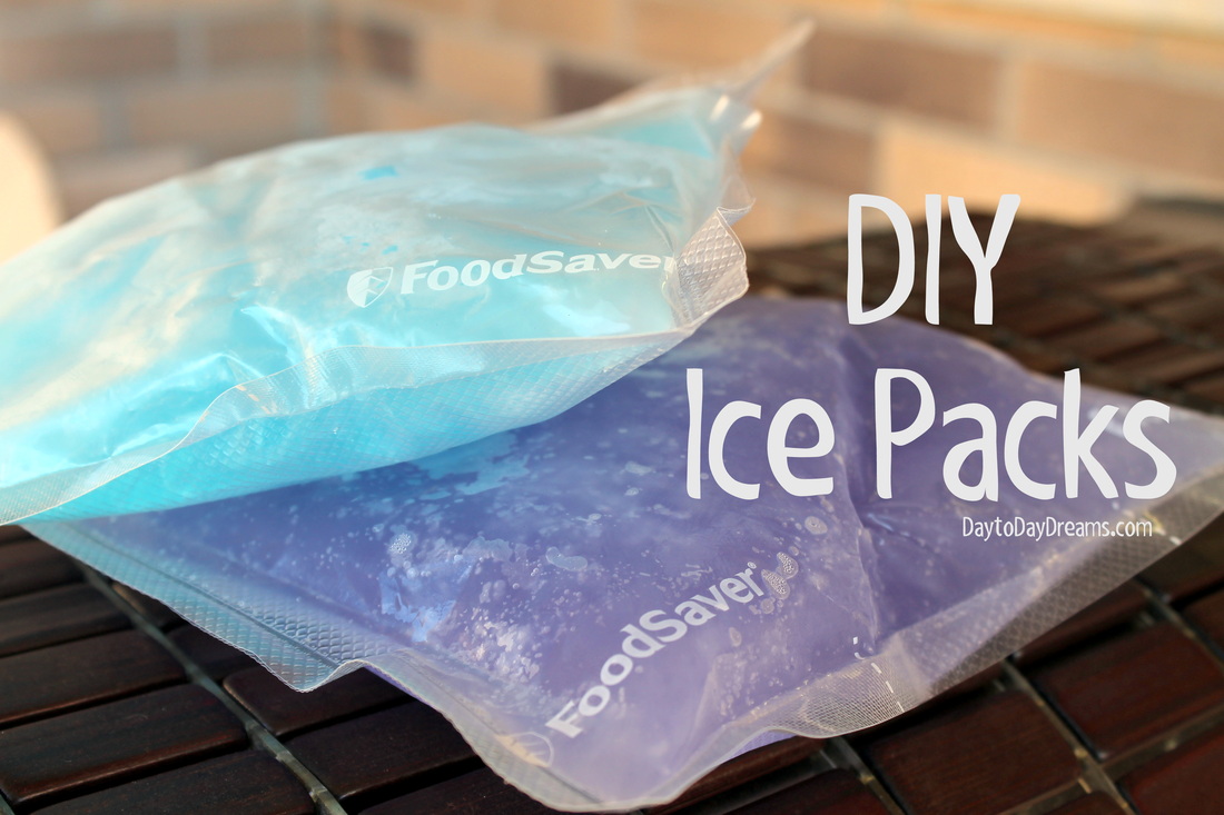 DIY Ice Packs DaytoDayDreams.com