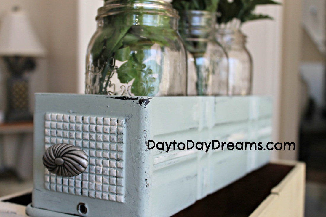 Painted Drawers DaytoDayDreams.com