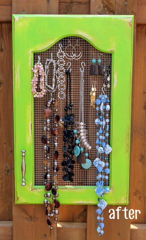 Jewelry Hanger DaytoDayDreams.com