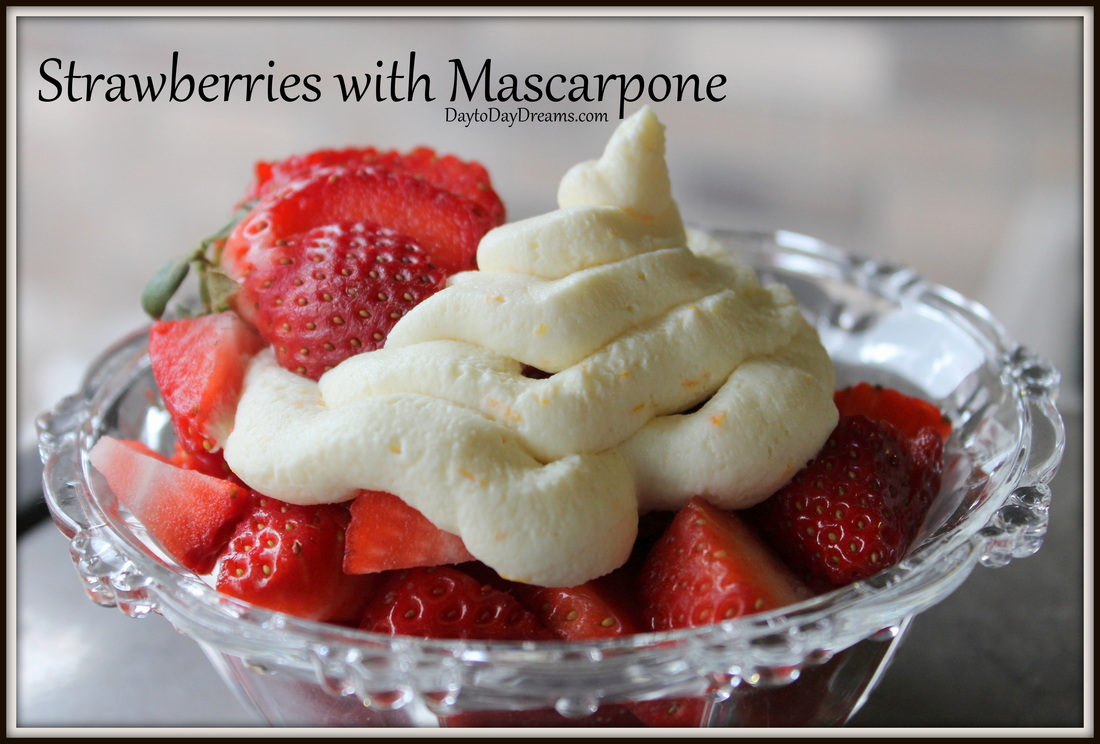 Strawberries with Mascarpone DaytoDayDreams.com