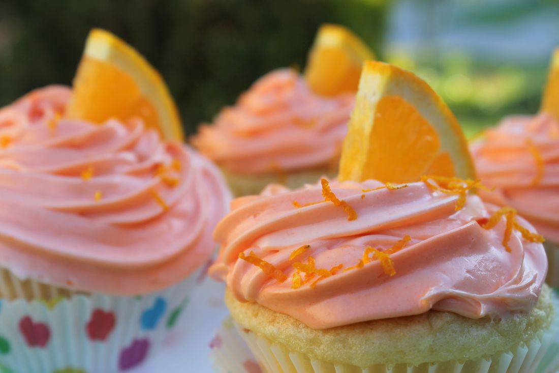 Orange Dream Cupcakes daytoDayDreams.com